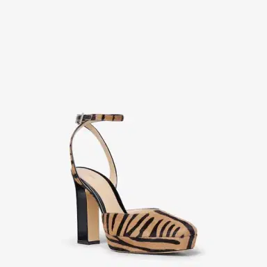 Fendi Perfect for an evening out, the After 9 slingback features | Thumbnail 2 Fendi Perfect for an evening out, the After 9 slingback features | Thumbnail 2