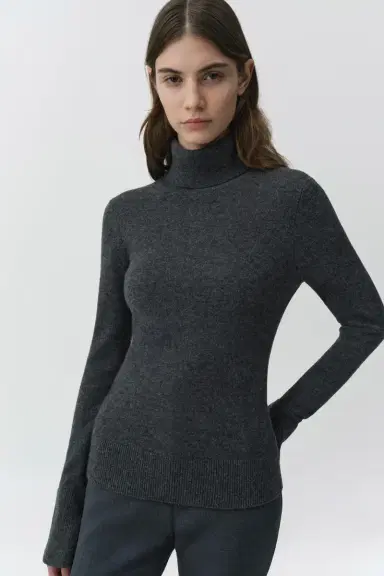 Simkhai Fenwick Cashmere Turtleneck | Thumbnail 3 Simkhai Fenwick Cashmere Turtleneck | Thumbnail 3
