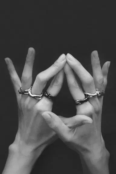 Simkhai Simone Ring | Thumbnail 5 Simkhai Simone Ring | Thumbnail 5