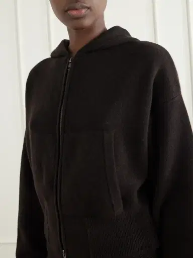 Lisa Yang Lilia Cropped Cashmere Hoodie | Thumbnail 4 Lisa Yang Lilia Cropped Cashmere Hoodie | Thumbnail 4