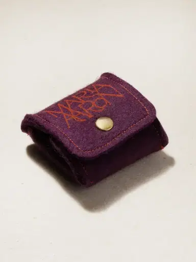 Marla Aaron Stoned Chubby Babylock 14-karat Gold Ruby Pendant | Thumbnail 4
