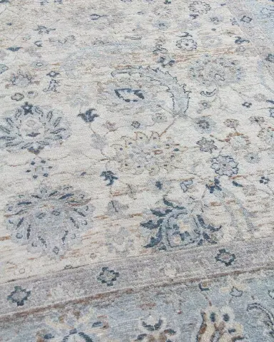 Exquisite Rugs Bethany Hand-Knotted Rug | Thumbnail 5
