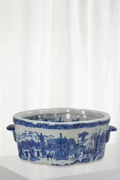Winward Home Scenic Oval Planter | Thumbnail 2