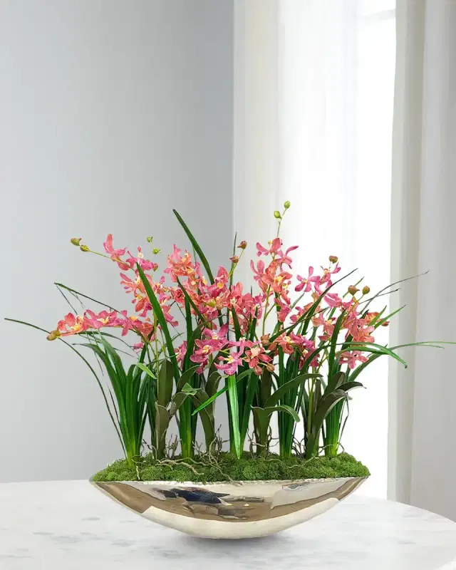 Winward Home Narcissus Faux Plant in Aluminum Vase