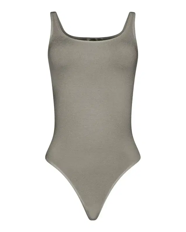 Jamaika Scoop-Neck Thong Bodysuit