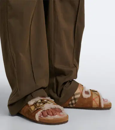 Burberry Check shearling-lined suede sandals | Thumbnail 5