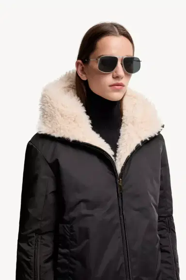 Moncler Lunettes Vitessa Pilot Sunglasses | Thumbnail 4