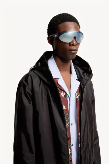 Moncler Lunettes Myrr Oval Sunglasses | Thumbnail 3
