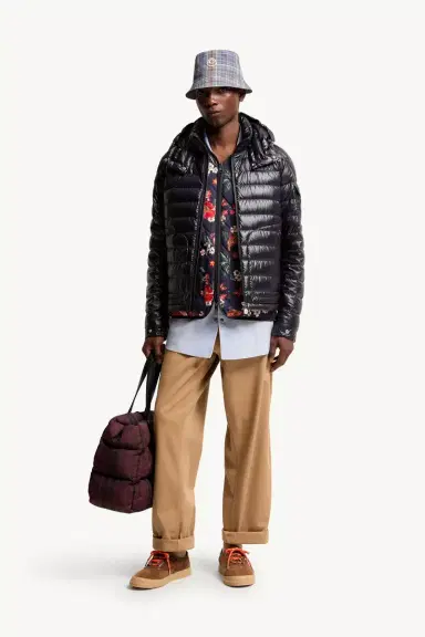 Moncler Lauros Hooded Short Down Jacket | Thumbnail 3