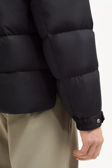 Moncler Cardere Hooded Short Down Jacket | Thumbnail 8