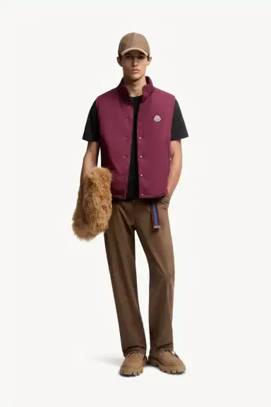 Moncler Flocked Logo Cotton T-shirt | Thumbnail 3