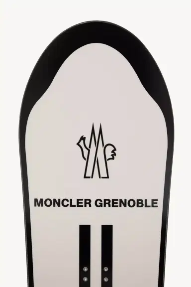 Moncler Grenoble X Whitespace Snowboard | Thumbnail 6 Moncler Grenoble X Whitespace Snowboard | Thumbnail 6