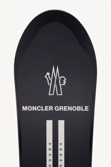 Moncler Grenoble X Whitespace Snowboard | Thumbnail 6 Moncler Grenoble X Whitespace Snowboard | Thumbnail 6