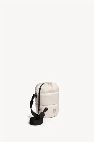 Moncler Caradoc Water-repellent Bucket Bag | Thumbnail 4 Moncler Caradoc Water-repellent Bucket Bag | Thumbnail 4