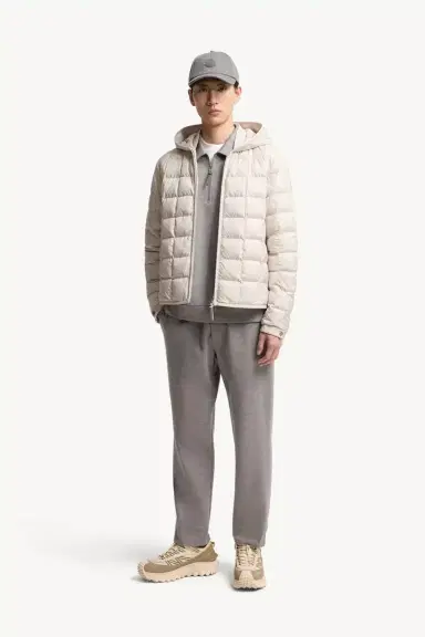 Moncler Tahrir Square-quilted Hooded Down Jacket | Thumbnail 3