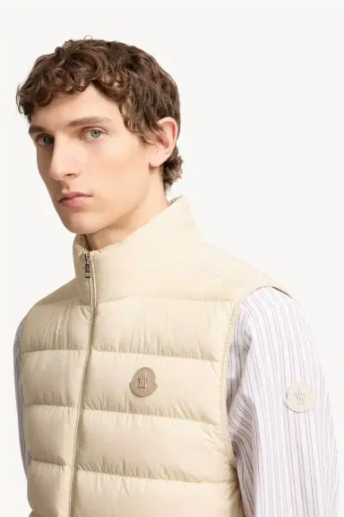 Moncler Lechtal Down Vest | Thumbnail 4 Moncler Lechtal Down Vest | Thumbnail 4