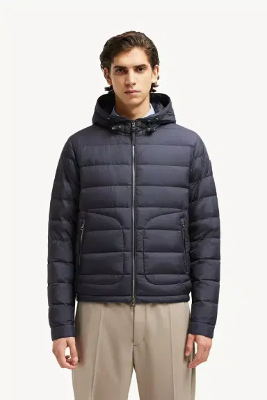 Moncler Sestriere Hooded Short Down Jacket | Thumbnail 5