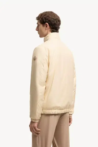Moncler Berre Short Down Jacket | Thumbnail 6
