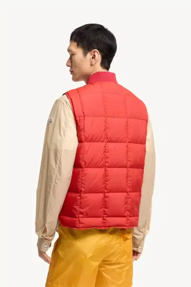 Moncler Elberton Square-quilted Down Vest | Thumbnail 6