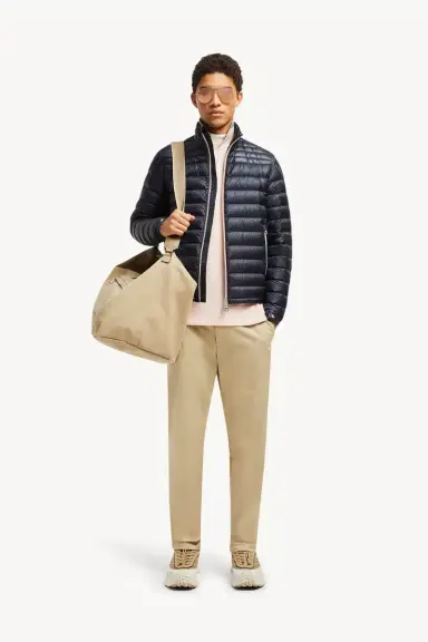 Moncler Daniel Short Down Jacket | Thumbnail 3