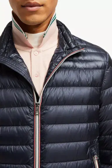 Moncler Daniel Short Down Jacket | Thumbnail 8