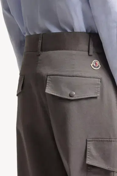 Moncler Cargo Cotton Blend Gabardine Pants | Thumbnail 7