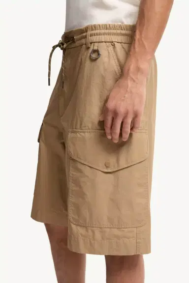 Moncler Cotton Poplin Cargo Shorts | Thumbnail 4