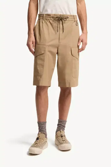 Moncler Cotton Poplin Cargo Shorts | Thumbnail 5