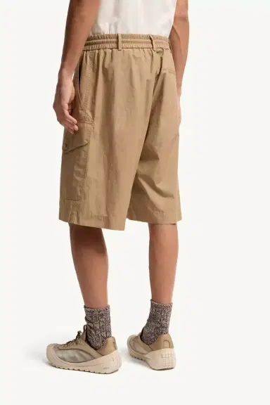 Moncler Cotton Poplin Cargo Shorts | Thumbnail 6