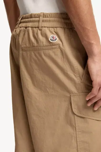 Moncler Cotton Poplin Cargo Shorts | Thumbnail 7