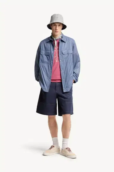 Moncler Linen & Cotton Gabardine Cargo Shorts | Thumbnail 3