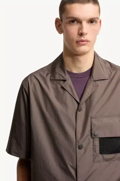 Moncler Logo Short Sleeve Shirt | Thumbnail 7 Moncler Logo Short Sleeve Shirt | Thumbnail 7