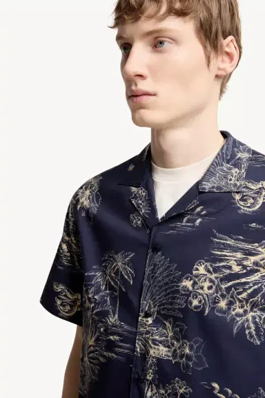 Moncler Floral Print Short Sleeve Cotton Shirt | Thumbnail 7
