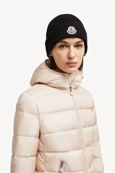 Moncler Logo Cotton Beanie | Thumbnail 4