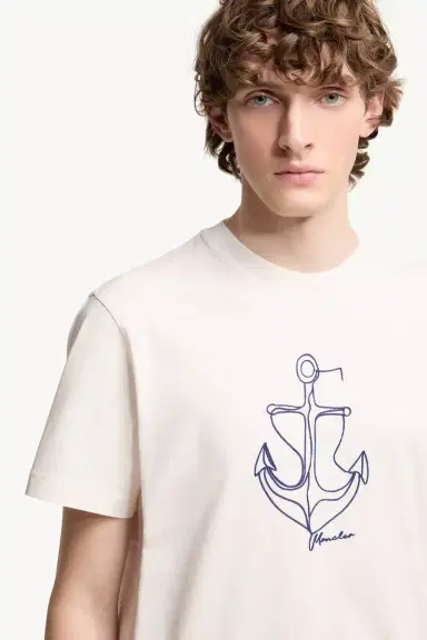 Moncler Embroidered Cotton T-shirt | Thumbnail 7 Moncler Embroidered Cotton T-shirt | Thumbnail 7