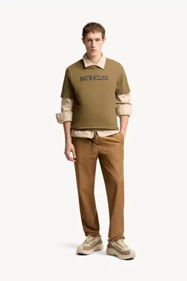 Moncler Logo Print Cotton T-shirt | Thumbnail 3
