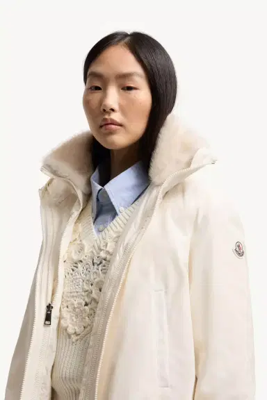 Moncler Pervenche 3-in-1 Short Down Jacket | Thumbnail 9