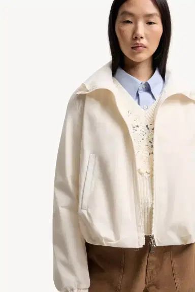 Moncler Pervenche 3-in-1 Short Down Jacket | Thumbnail 10