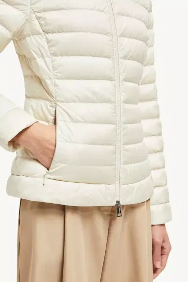 Moncler Igelle Short Down Jacket | Thumbnail 7