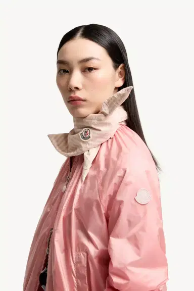 Moncler Chazery Jacket | Thumbnail 4