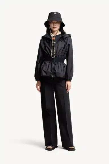 Moncler Liriope Hooded Jacket | Thumbnail 3