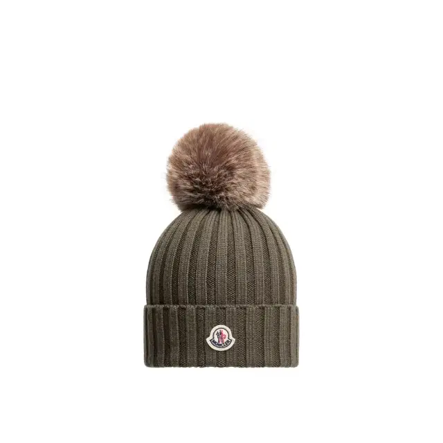 Wool Beanie With Pom Pom Wool Beanie With Pom Pom