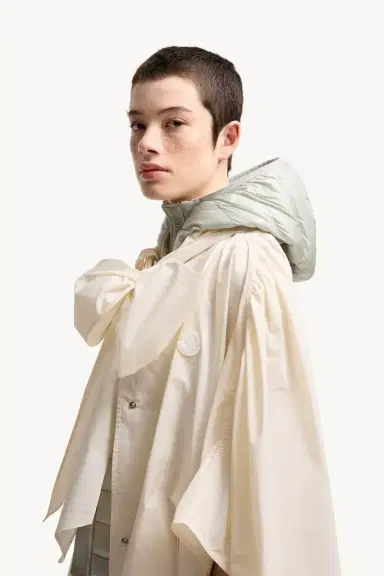 Moncler Lightweight Taffeta Cape | Thumbnail 4 Moncler Lightweight Taffeta Cape | Thumbnail 4