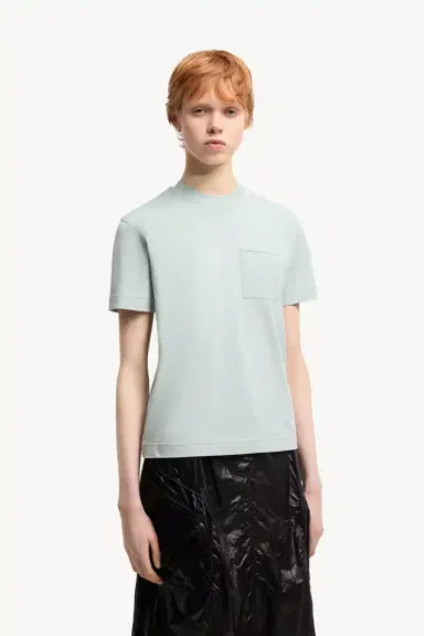 Moncler Cotton Jersey T-shirt With Pleated Pocket | Thumbnail 4