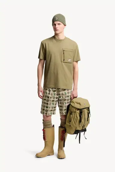 Moncler Grenoble Utility Pocket Cotton T-shirt | Thumbnail 3 Moncler Grenoble Utility Pocket Cotton T-shirt | Thumbnail 3