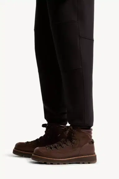 Moncler Grenoble Logo Sweatpants | Thumbnail 4 Moncler Grenoble Logo Sweatpants | Thumbnail 4