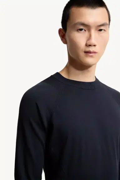 Moncler Grenoble Logo Sweater | Thumbnail 7