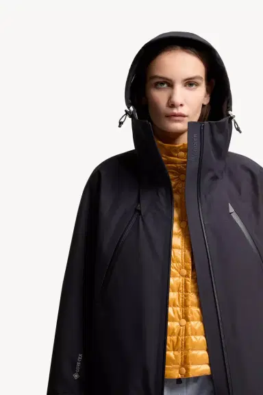 Moncler Grenoble Santec Gore-tex Hooded Jacket | Thumbnail 8