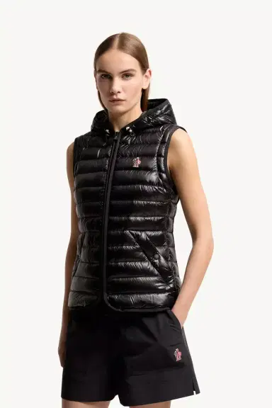 Moncler Grenoble Karura 2-in-1 Hooded Short Down Jacket | Thumbnail 7