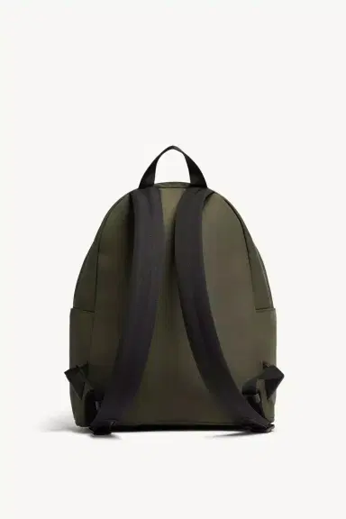 Moncler New Pierrick Metal Logo Backpack | Thumbnail 5